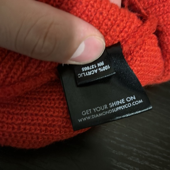 Diamond supply co red beanie - Picture 2 of 2